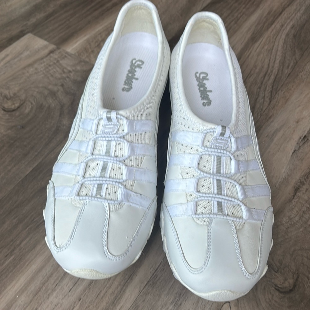 Skechers slide on shoes-White21363